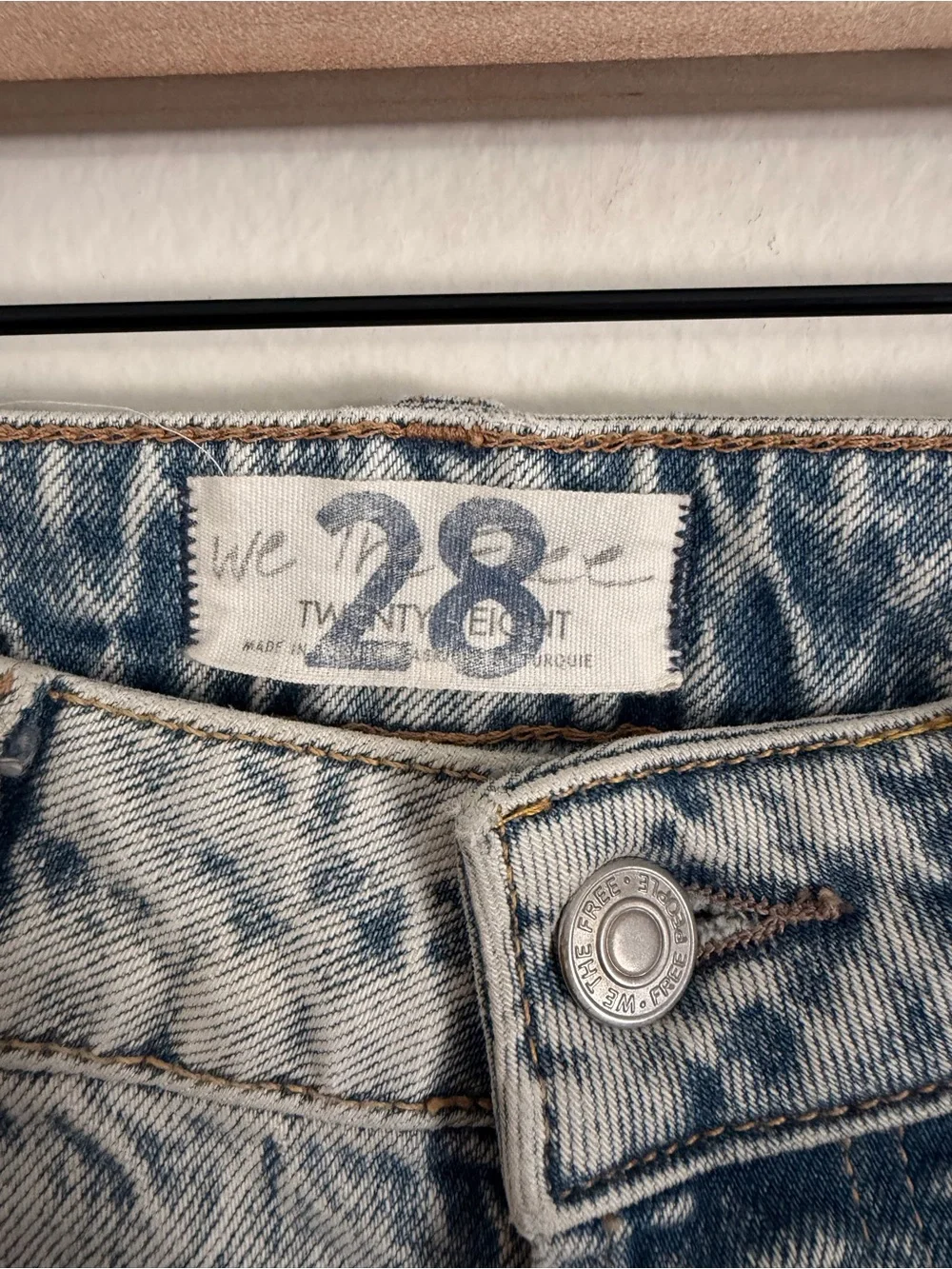 Free People We The Free Zuri High Rise Mom Jeans Acid Wash 28 Straight Leg
